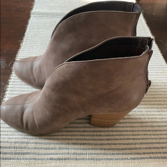 Aerosols tan color ankle boots - Picture 5 of 6